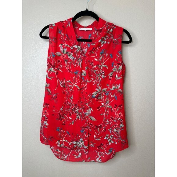 Rose &‎ Olive Womens Red Blouse Small floral sleeveless polyester pullover vneck - Picture 2 of 7